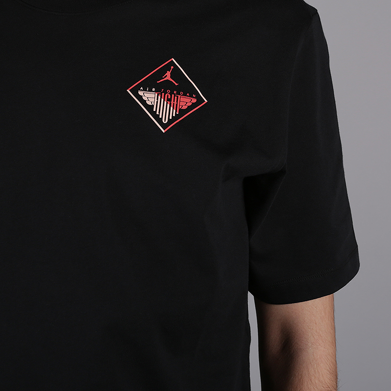 мужская черная футболка Jordan Wings Flight Logo T-Shirt AO0586-010 - цена, описание, фото 2
